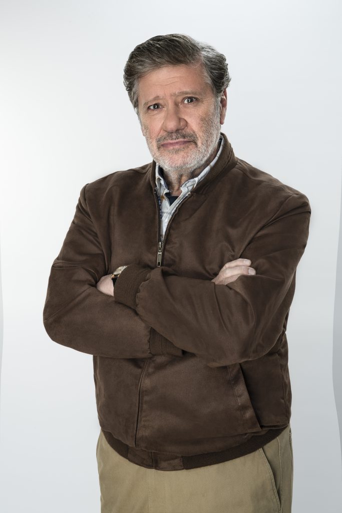 Henry Zakka platica de su personaje Alfonso Rivero en la telenovela “Pienso en ti”