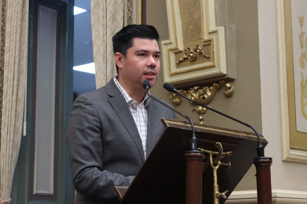 Proponen iniciativa para considerar el envenenamiento y quemaduras actos de crueldad animal