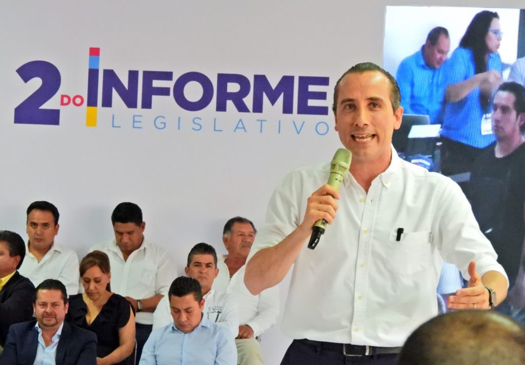 Presenta diputado Mario Riestra su segundo informe de actividades; llama a mantener la unidad en la oposición para dar mejores gobiernos a la ciudadanía