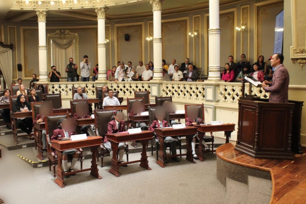 Legislamos diariamente para proteger los derechos de los niños por entornos más seguros: Eduardo Castillo.