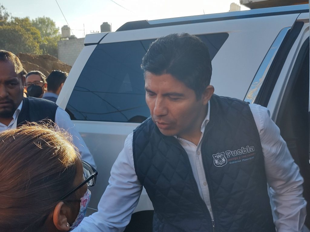 No se repartieron los locales del mercado Amalucan entre Antorcha Campesina y 28 de octubre: Rivera Pérez 