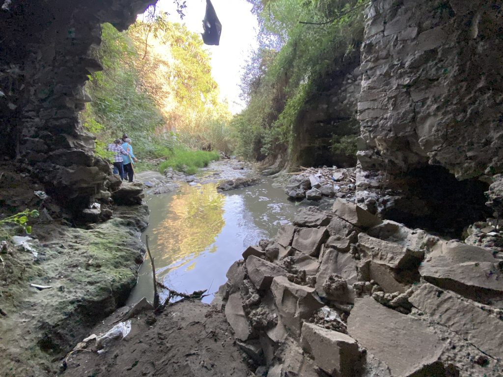 Vecinos de la colonia Naciones Unidas piden intervención de autoridades ante colapso de un puente