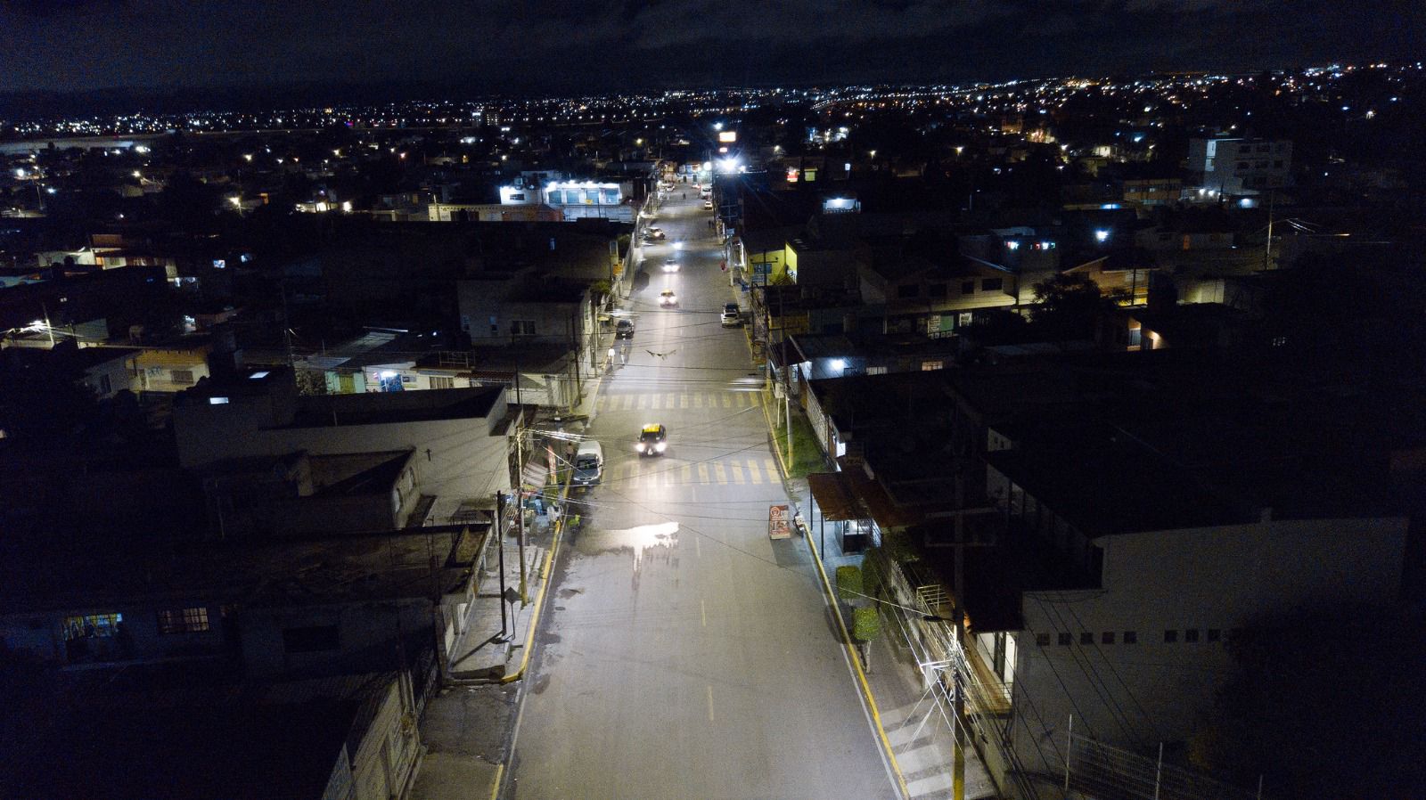Ayuntamiento de Puebla avanza en acciones de iluminación en dos terceras partes del municipio
