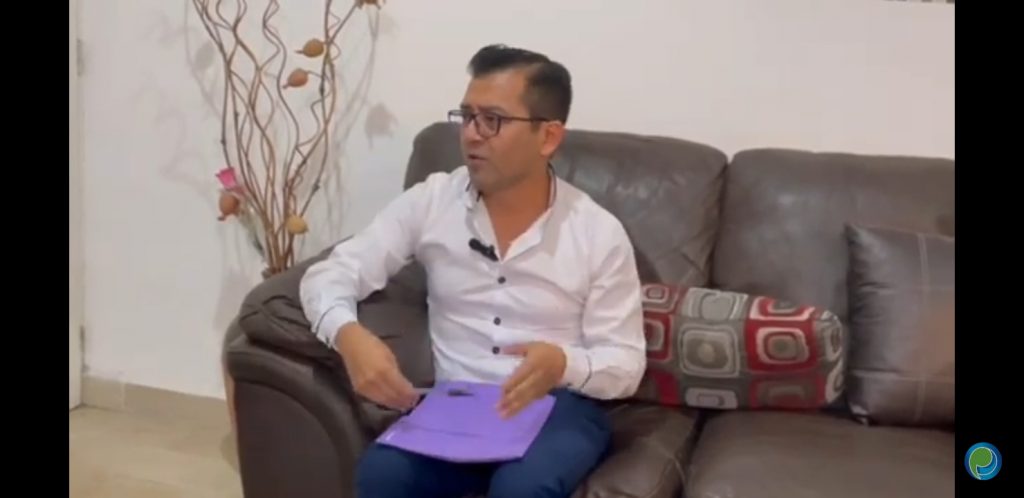 Video desde Puebla: Acusan a policías de Tehuacán de detención arbitraria contra ejecutivo de HSBC