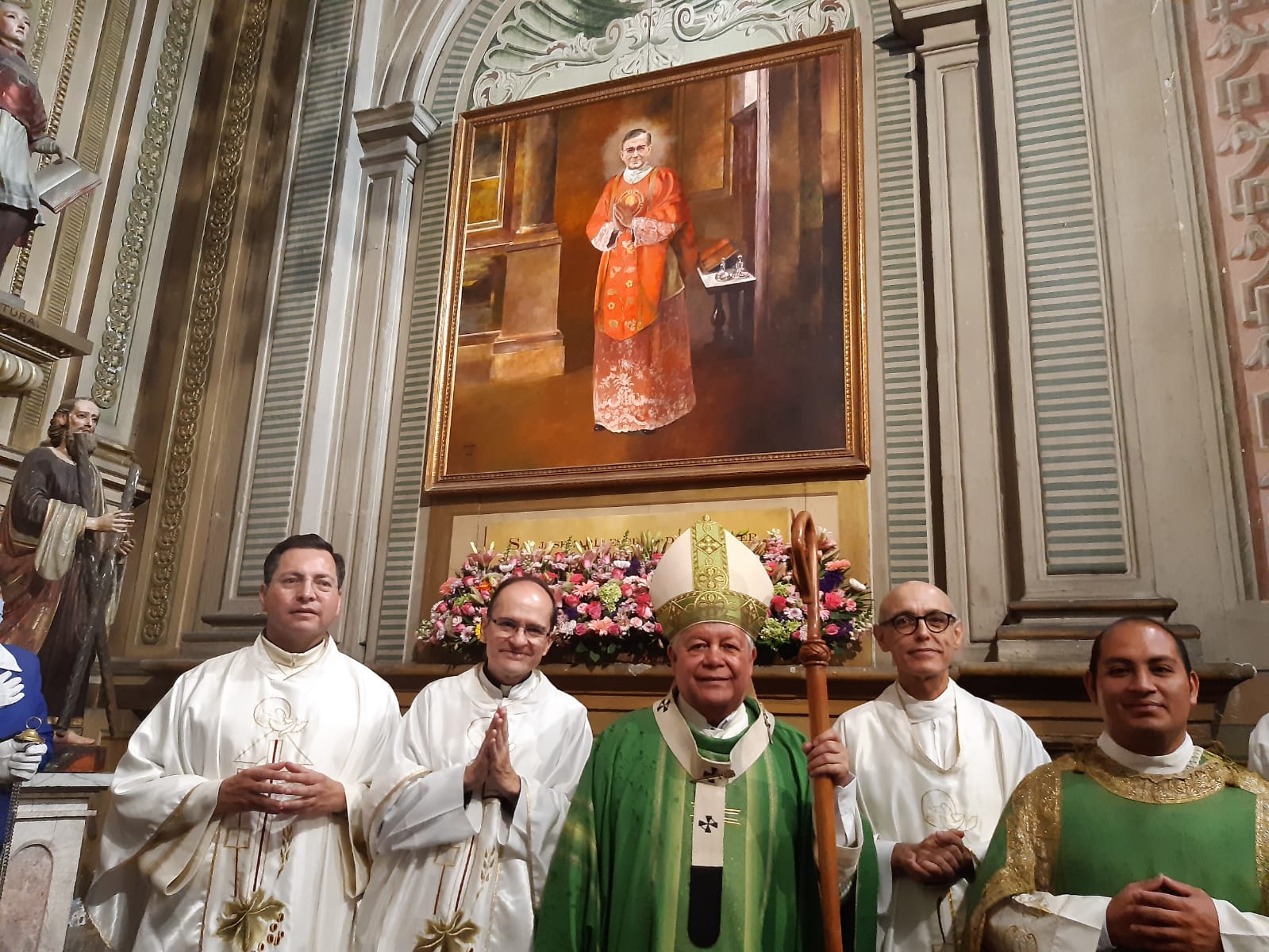 Video desde Puebla: Arzobispo Víctor Sánchez ofrece misa por el fundador del Opus Dei