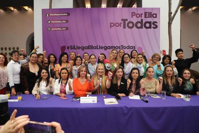 Es momento para que Claudia Sheinbaum sea presidenta de México: feministas de Puebla