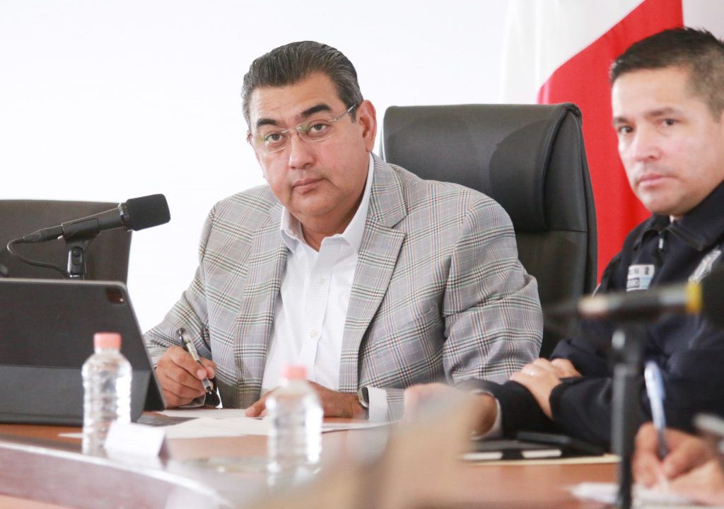 Sergio Salomón presenta estrategia fiscal y económica para fortalecer el desarrollo de Puebla