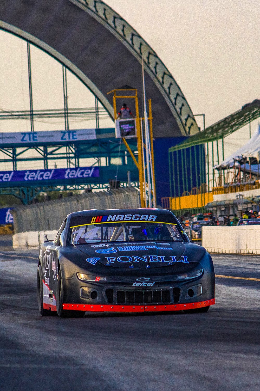 Alex De Alba el segundo más rápido en la práctica 2 de NASCAR Challenge en Monterrey