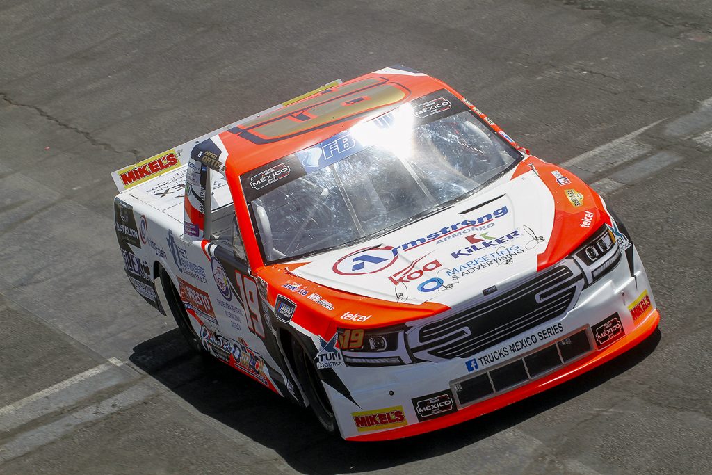 Diego Ortiz en la pelea para entrar a playoffs de Trucks México