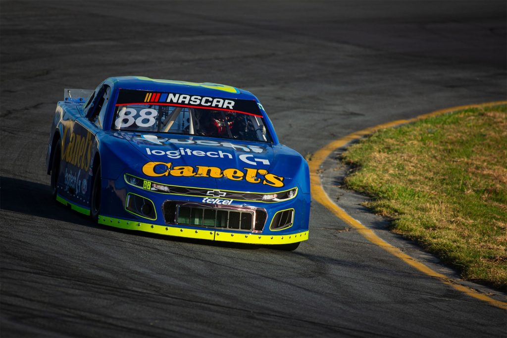 Vences fue el más rápido en la práctica 1 de Nascar México en Monterrey y García Jr. en la 2, del GP Arzyz Metals