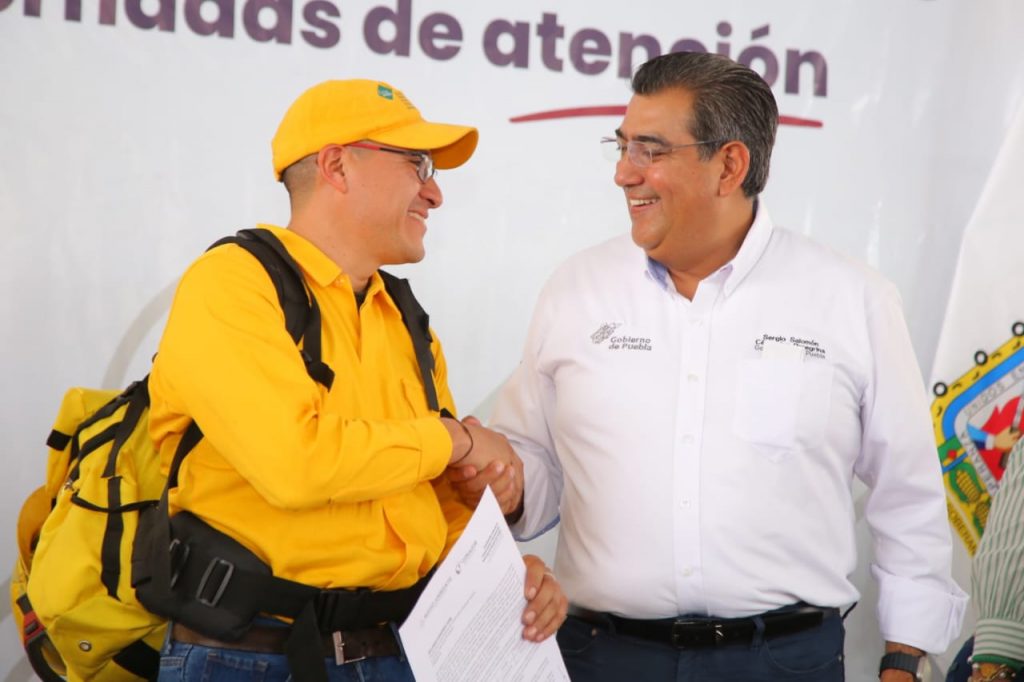 Gobierno de Puebla aplicará normativa con estándares de calidad para Pueblos Mágicos: Sergio Salomón Céspedes