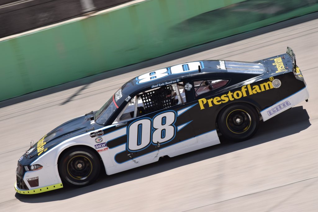 Ramírez Racing va por el podio a tierra poblana, en la carrera red cola de Nascar México