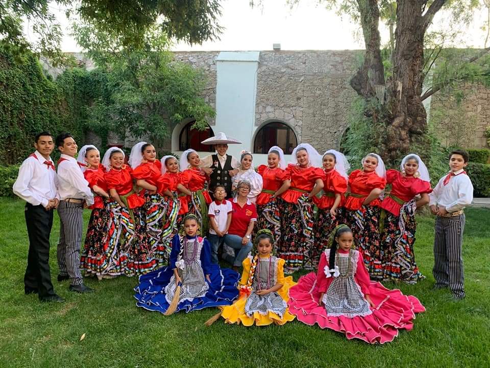 Celebrarán 300 domingos folclóricos mexicano sobre rieles