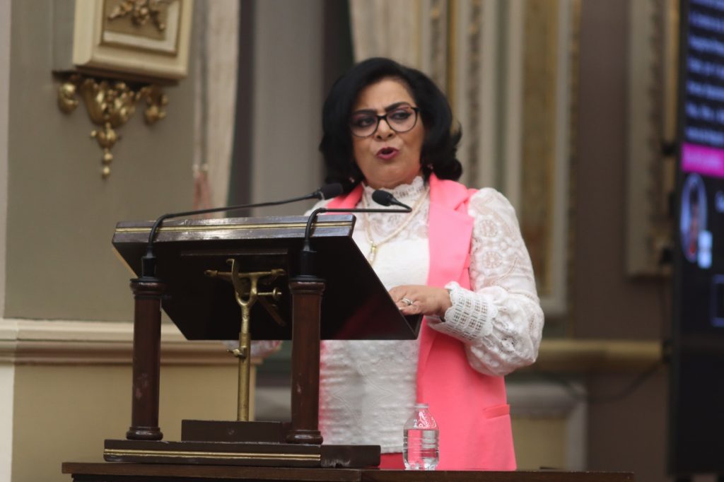 Recibe LXI Legislatura iniciativa para prohibir la discriminación por identidad de género