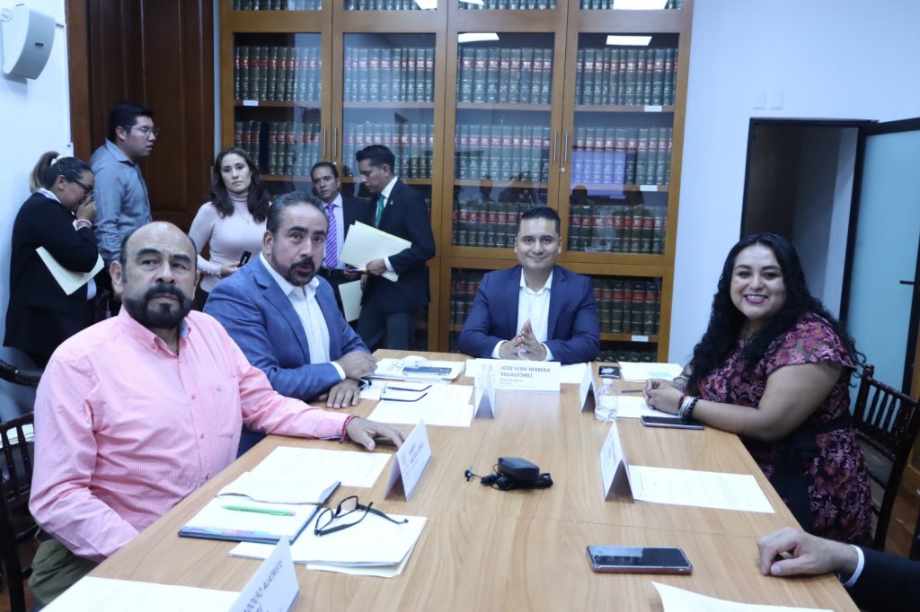 Avala Comisión exhorto para entrega de reconocimientos a deportistas en municipios