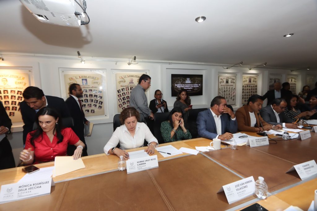 Aprueban en Comisiones del Congreso reformas para obligar a presidentes municipales a capacitarse en materia de seguridad