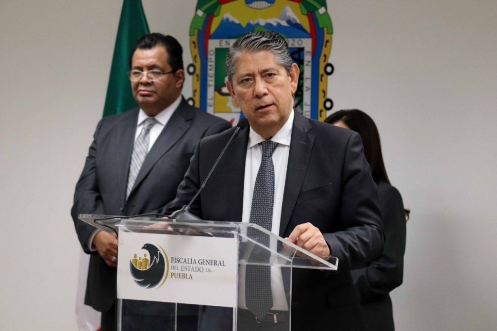 Ex policía estatal, supuestamente vinculado a homicidio cuádruple en Coyomeapan