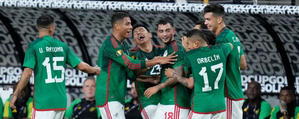 México abre el canal rumbo a Panamá