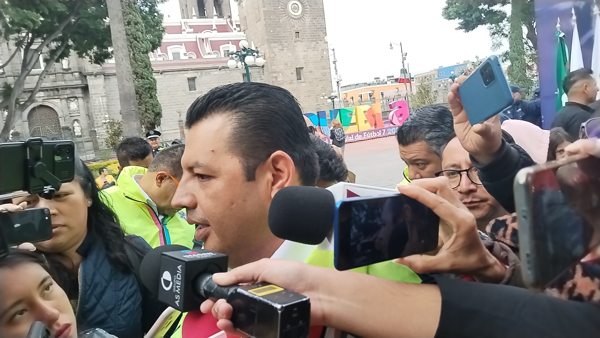 Video desde Puebla: Seguirán las lluvias y el bulevar 5 de Mayo, donde más inundaciones provocan, advirtió González Labastida