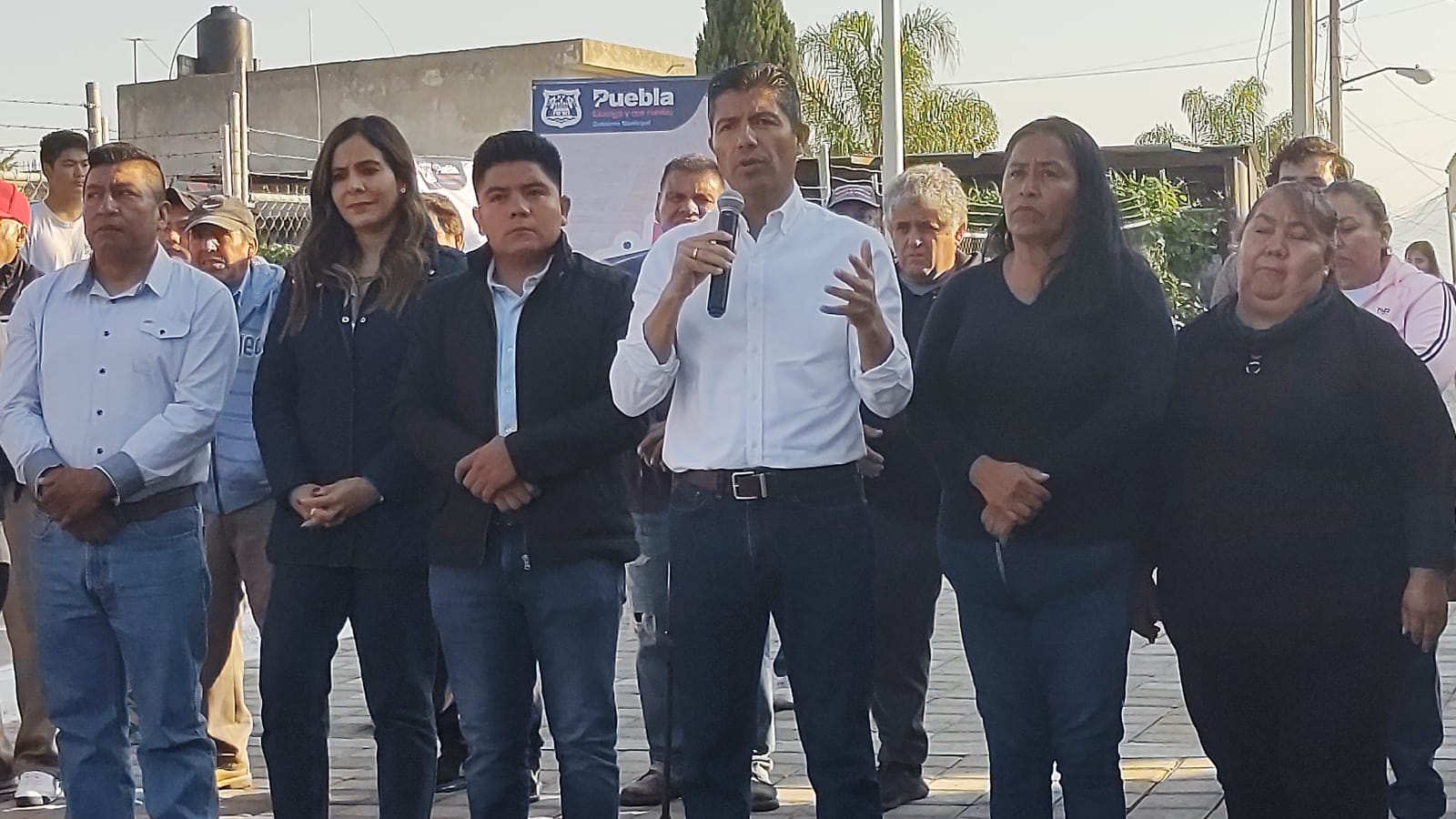 Video desde Puebla: La instrucción es otorgar a la madre de Santiago las facilidades para que regrese a trabajar, asentó Rivera Pérez