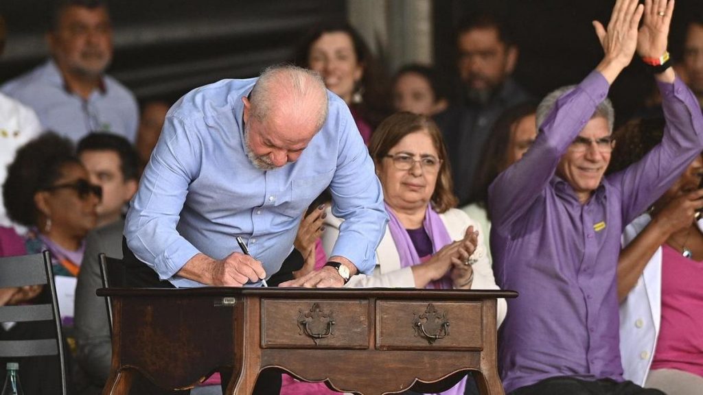 Anuncian pacto de prevención contra feminicidios…pero en Brasil