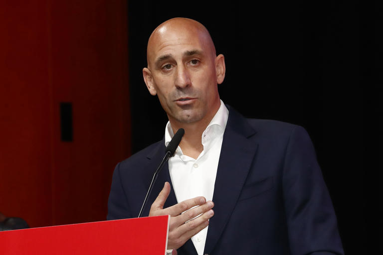 Federación española pide la dimisión inmediata de Rubiales