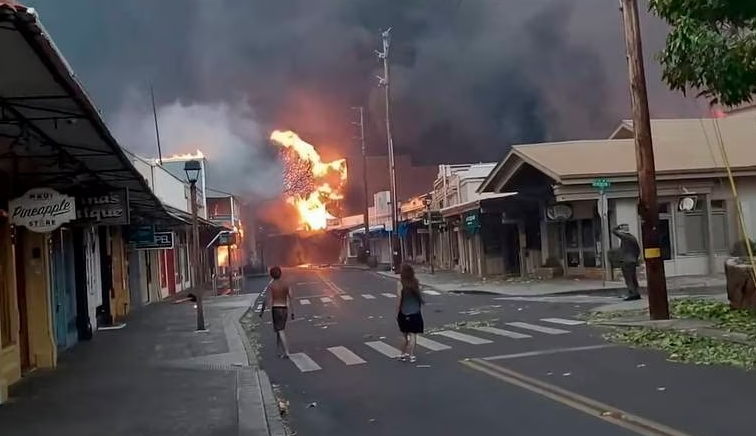 Confirma SRE muerte de dos mexicanos en Hawai por catastróficos incendios