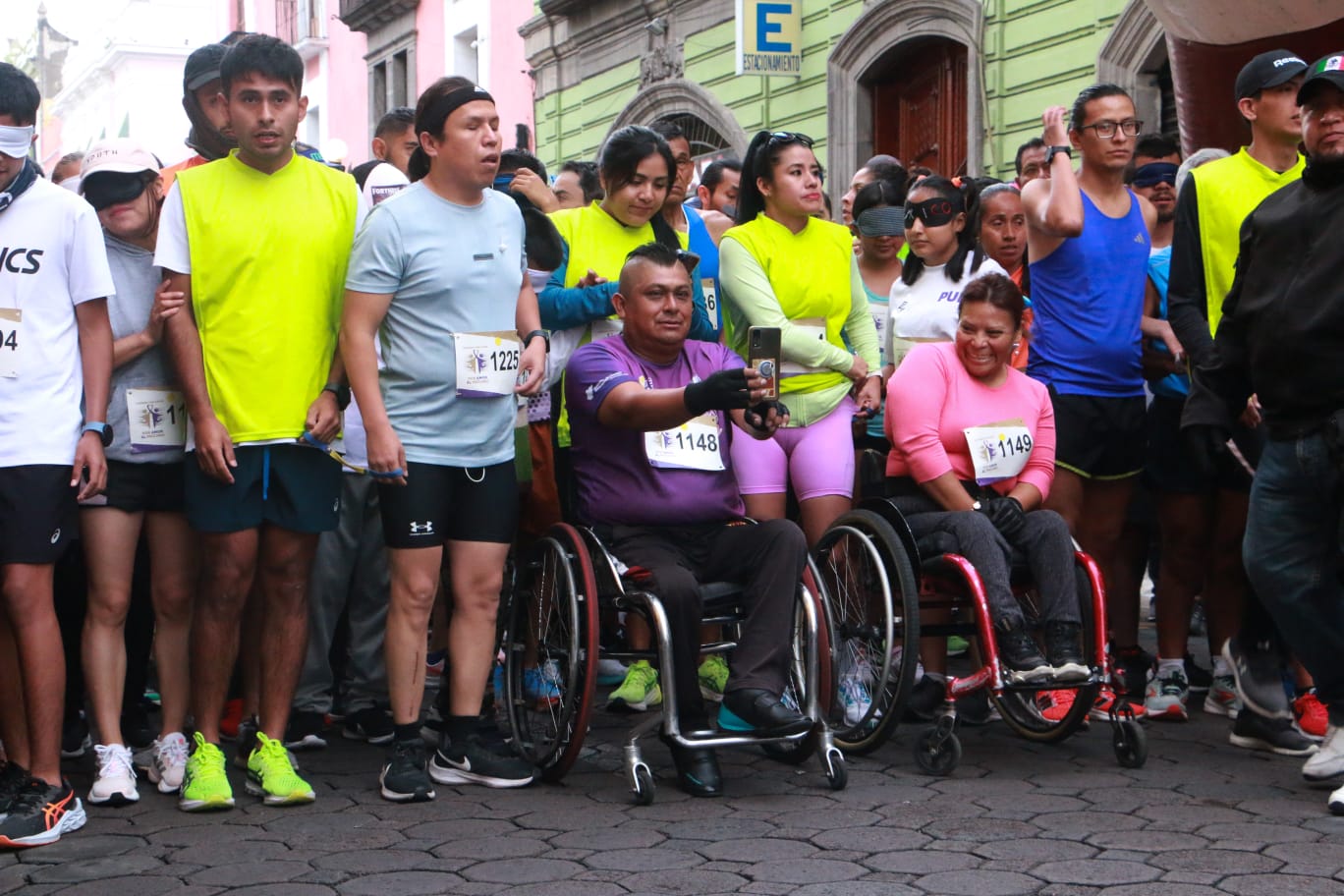 Fotonota: Sergio Salomón Céspedes encabeza la carrera “Por Amor al Prójimo”