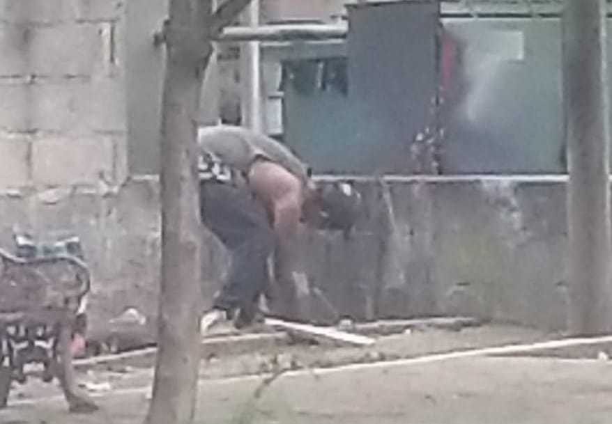 Fotonota: Hasta la varilla se roban en Huauchinango