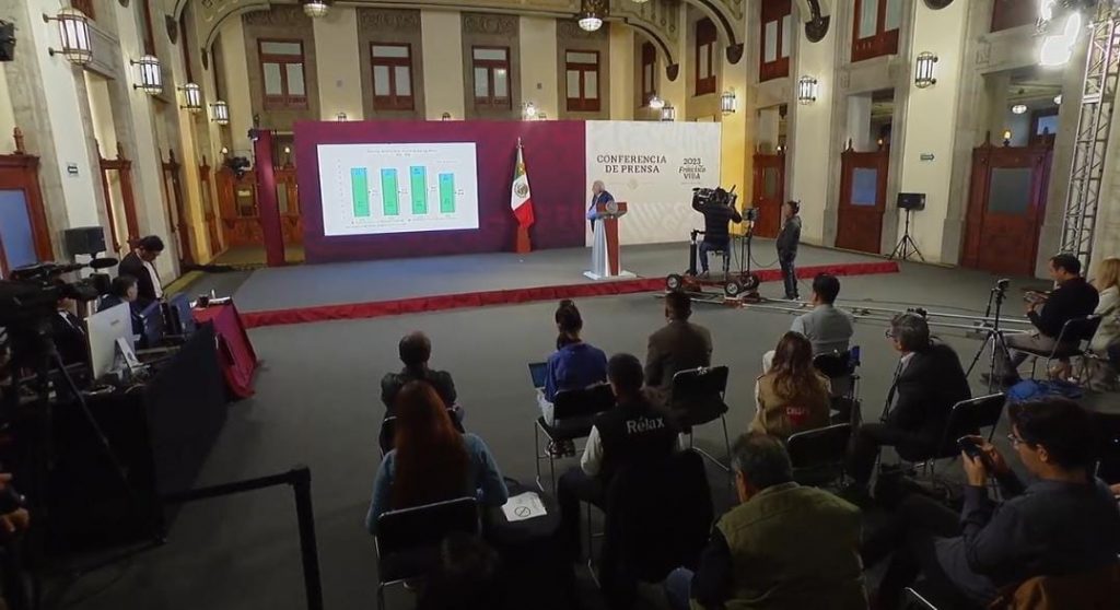 Pide AMLO a Icela Rodríguez estar pendiente del caso Israel Vallarta