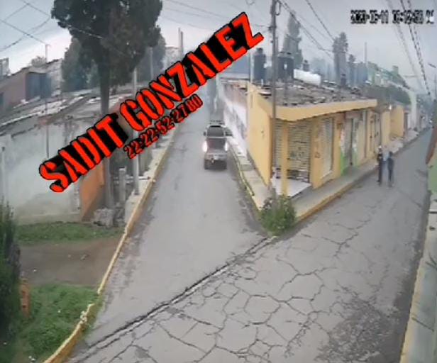 Video desde Puebla: Sujetos atacan a mujeres en Ocotlán