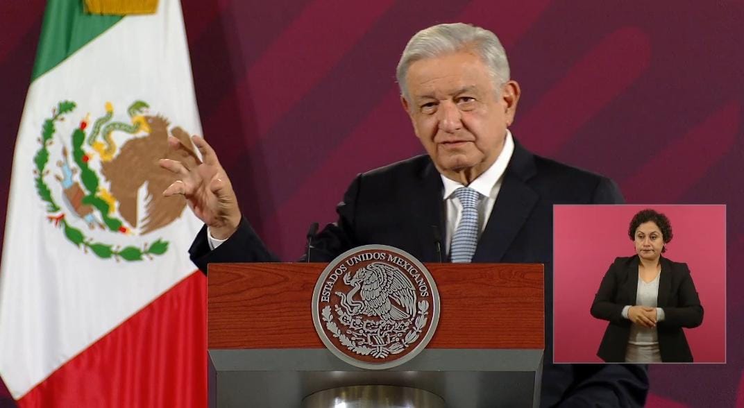 AMLO acusa que fue sancionado porque magistrado del TEPJF es ex asesor de Calderón