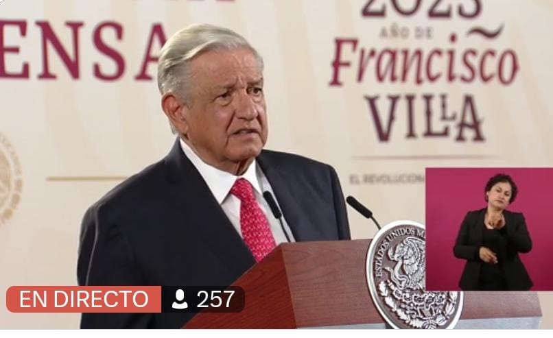 AMLO aplaude actuar de sus corcholatas