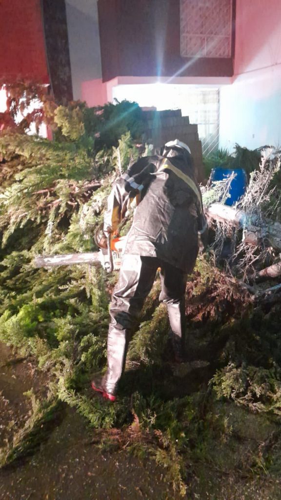 Colonias inundadas, pero sin personas afectadas, saldo de la lluvia de hoy