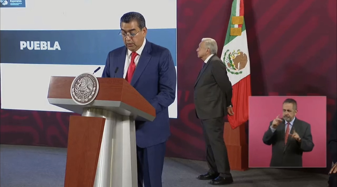 Presenta Sergio Salomón a AMLO el avance del Plan Nacional de Reconstrucción