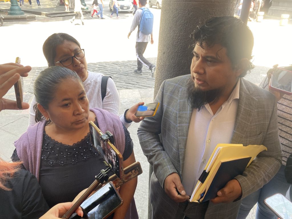 Denuncian a alcalde de Acatzingo por violencia política de género