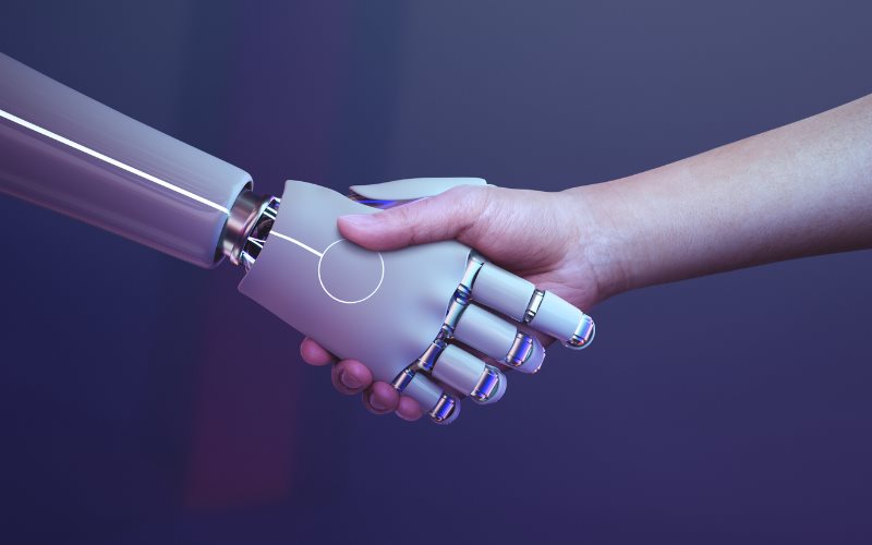 IA en el mundo laboral: Una herramienta de co-creación que optimiza sin reemplazar el trabajo humano