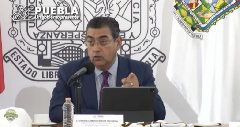 Video desde Puebla: Sergio Salomón exige a ayuntamientos y FGE actuar contra el maltrato animal