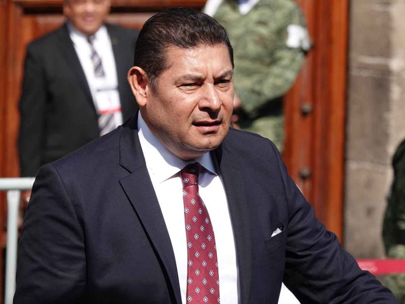 Armenta reitera que respalda el llamado de Sheinbaum para las encuestas en Puebla