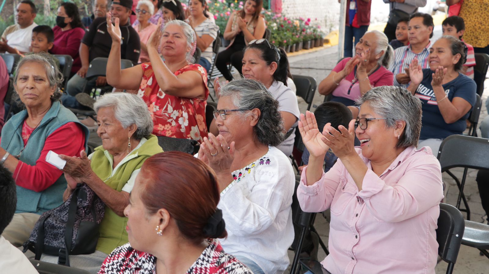 A través de obra pública, gobierno de Atlixco mejora calidad de vida de vecinos de la colonia Cabrera