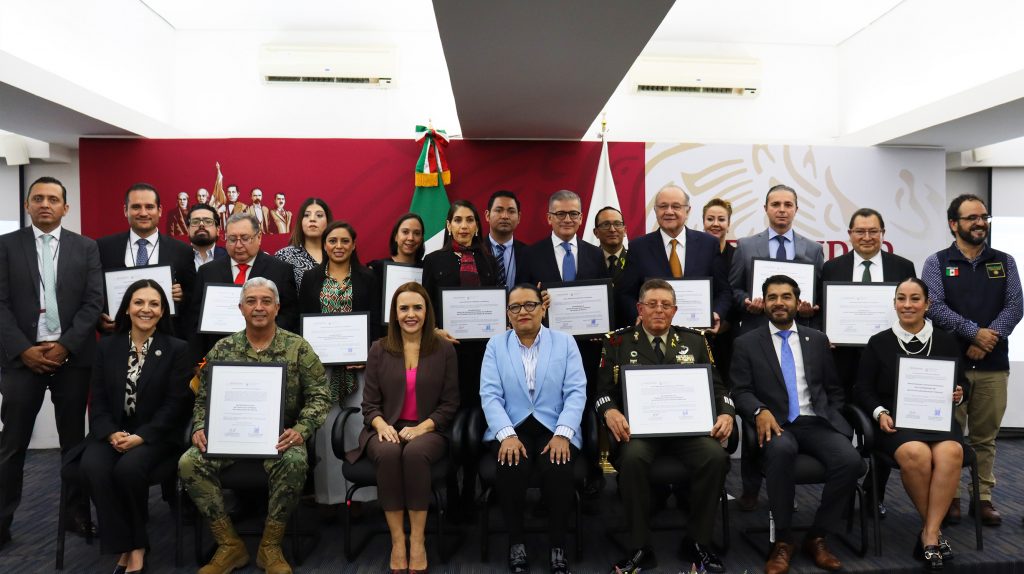 Acredita Gobierno Federal al Centro de Evaluación y Control de Confianza de Puebla