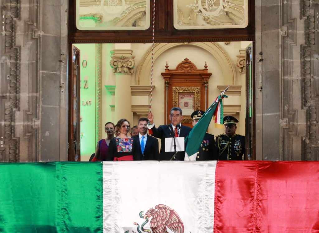 Sergio Salomón encabeza ceremonia por Grito de Independencia