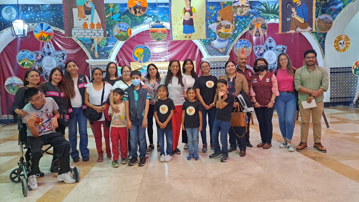 Desde Atlixco: Ariadna Ayala inaugura exposición de pequeños artistas