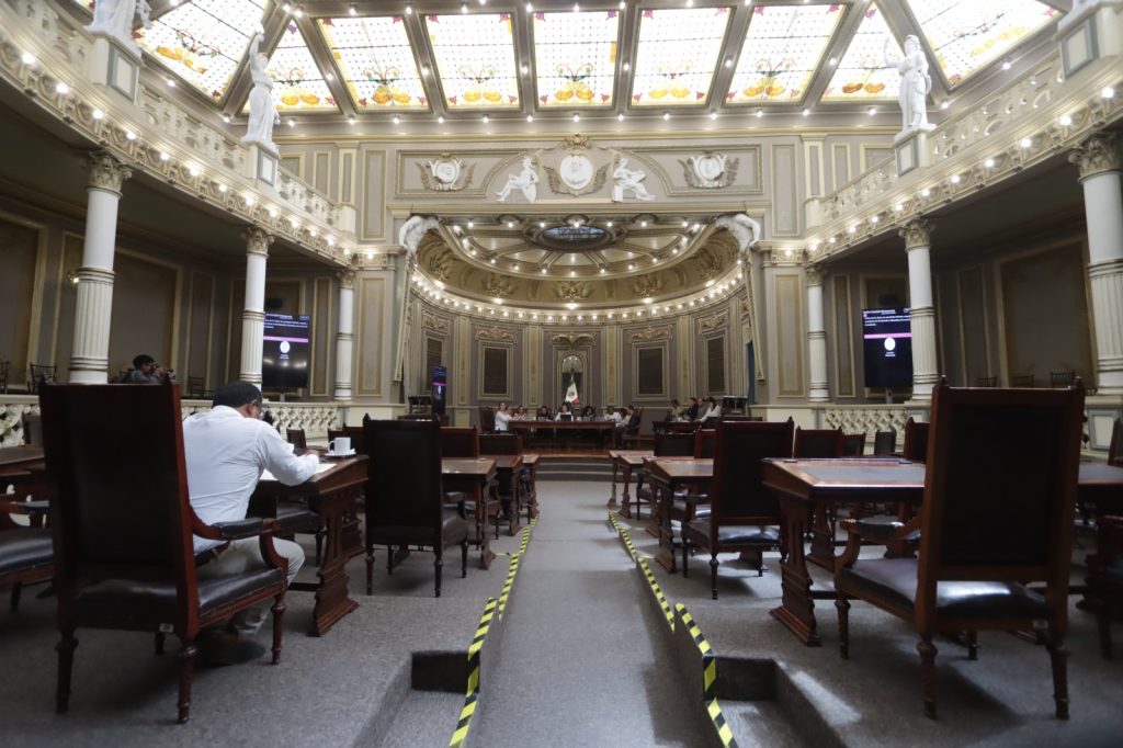 Recibe Congreso del Estado iniciativa para la instalación de Centros de Bienestar Animal