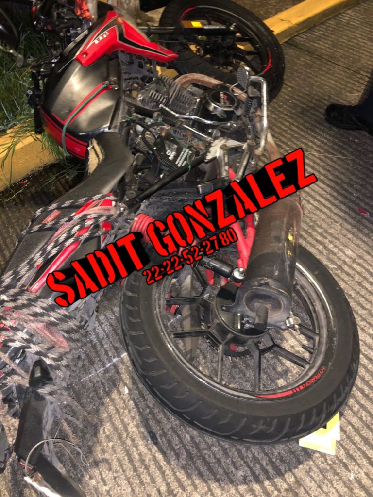 Muere motociclista al derrapar en Teziutlán
