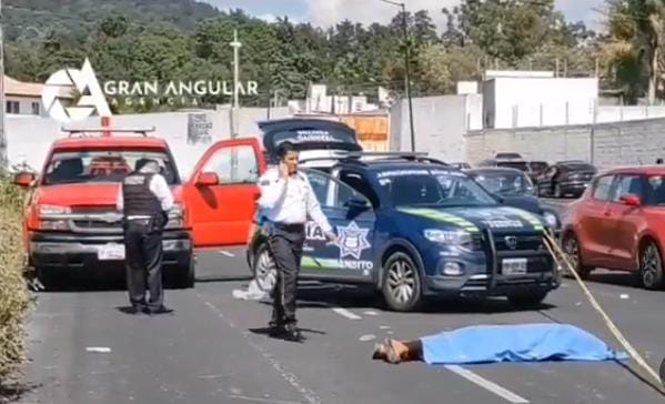 Video desde Puebla: Murió al volcarse en el bulevar Vicente Suárez