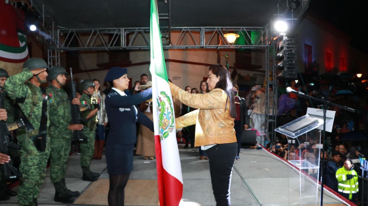 Desde Atlixco: Ariadna Ayala encabeza tradicional cabalgata