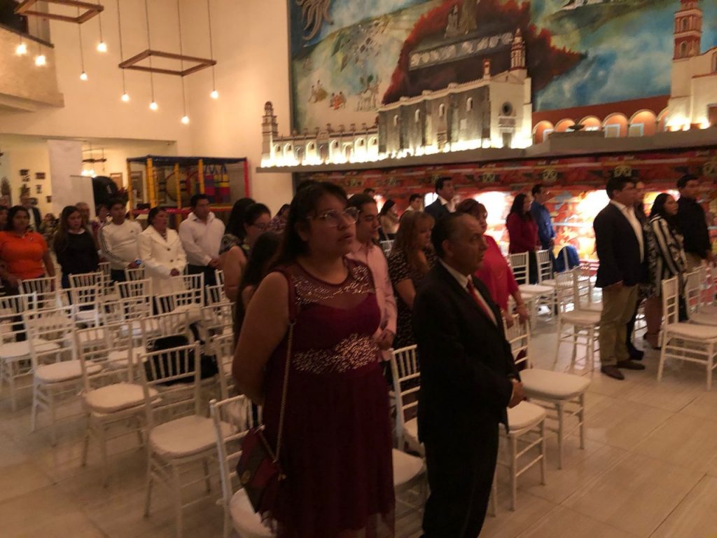 Con exposición de la artista Martha Rojas, Fonda de Santa Clara Cholula festejó su aniversario