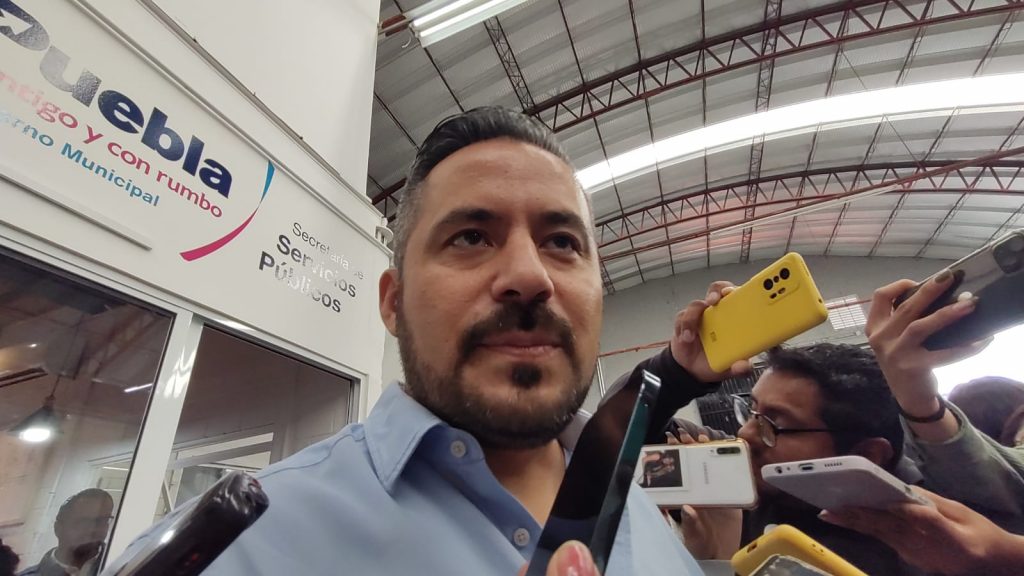 Comparecer será un doble informe: Adán Domínguez