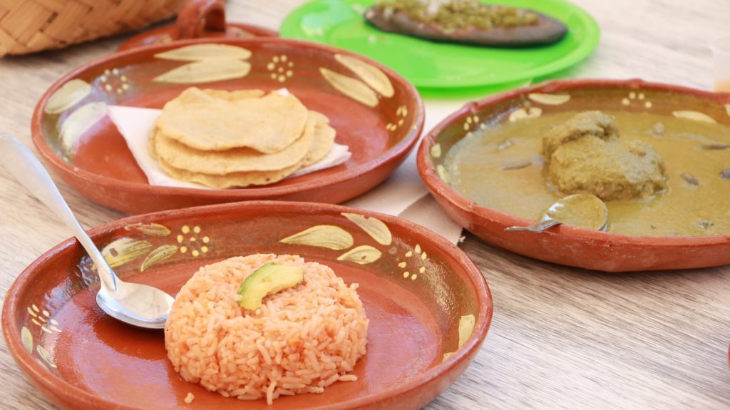 Desde Atlixco: Ariadna Ayala encabeza concurso de cocina tradicional en el marco del huey Atlixcáyotl